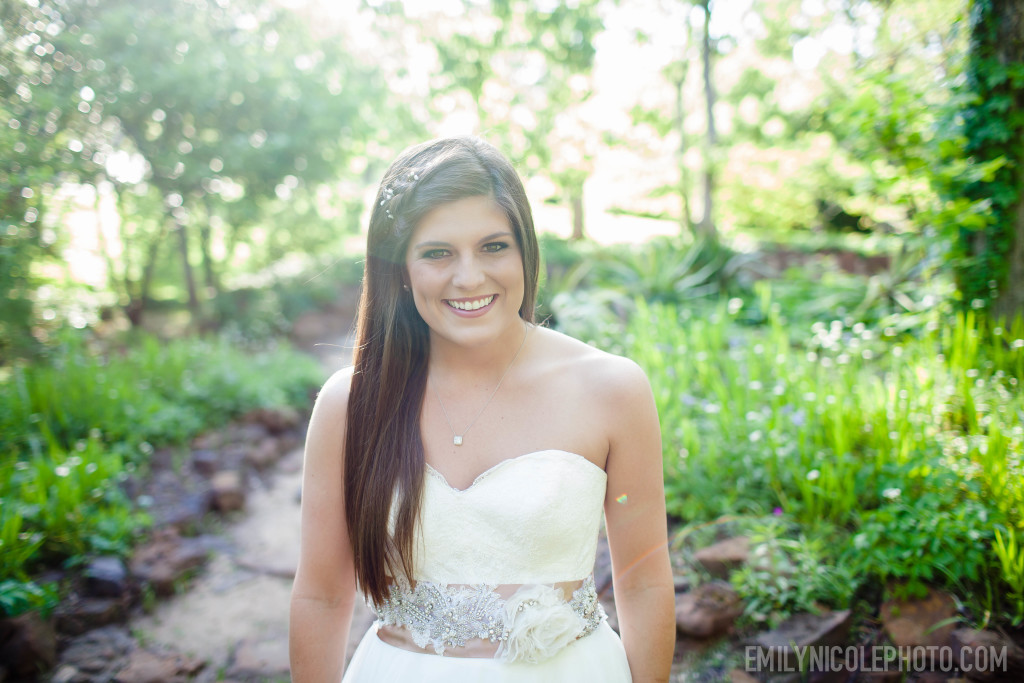 Taylor-Bridals-emilynicolephoto.com-11