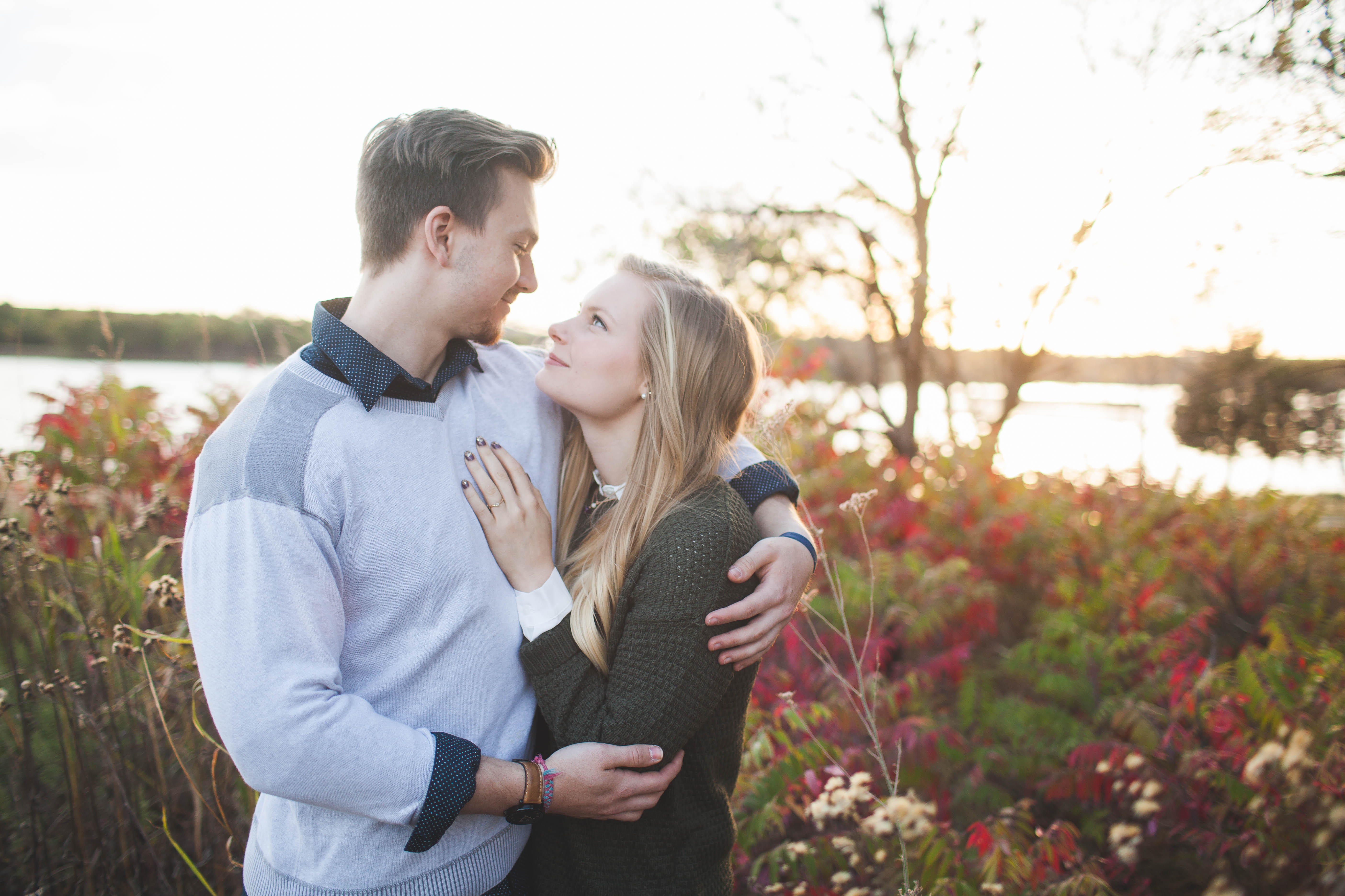 Reagan + Taylor | Engagement Session Along Crowder Lake | emilynicolephoto.com-44