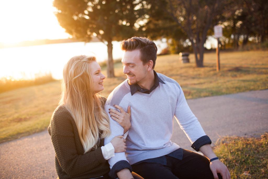 Reagan + Taylor | Engagement Session Along Crowder Lake | emilynicolephoto.com-60