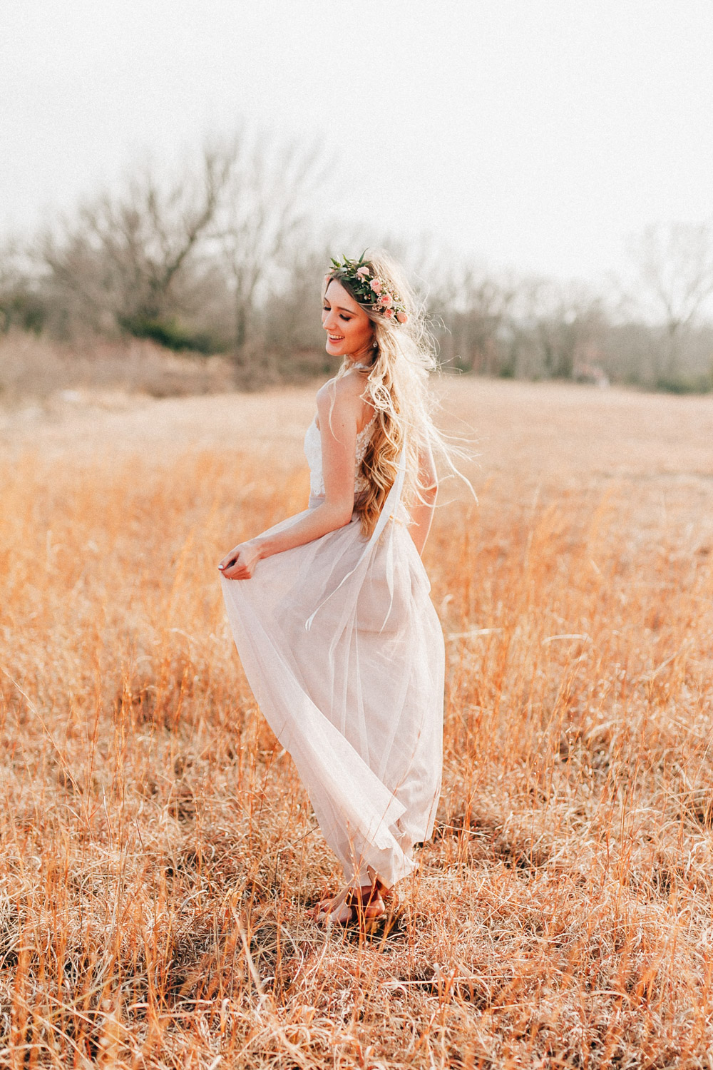 Oklahoma-Wedding-Photogapher-_-a-whimsical-romantic-bohemian-bridal-portrait-session-by-Emily-Nicole-Photo-_--11