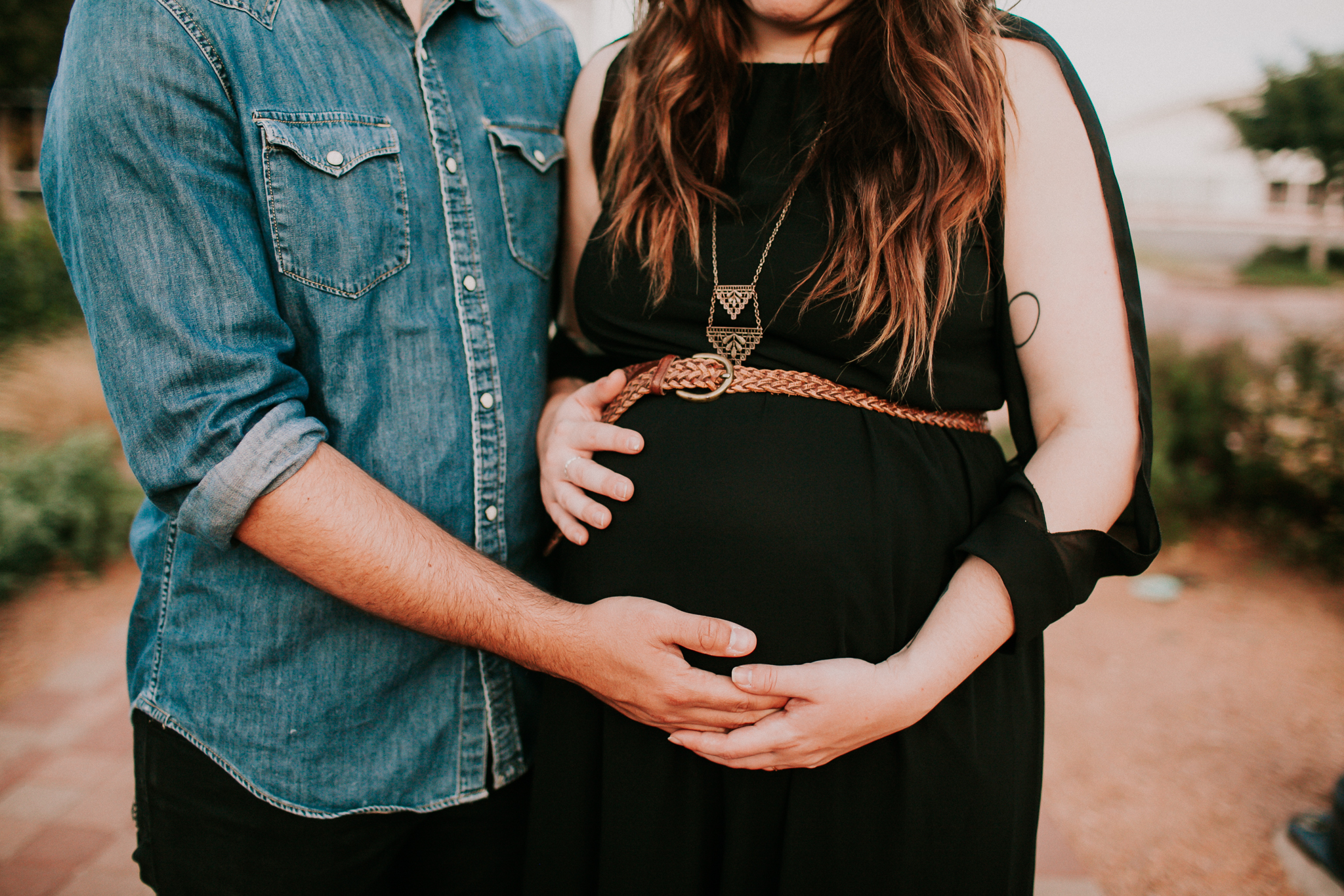 Oklahoma City Modern Maternity Pictures by Emily Nicole Photo